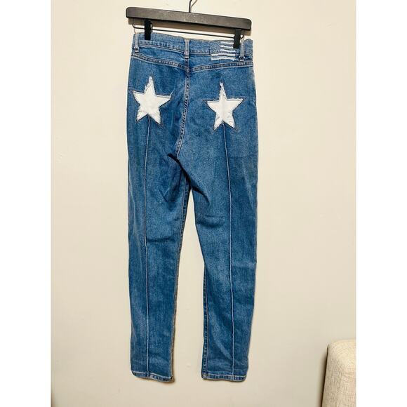 REVICE Women’s Uptown Medium Wash Denim High Waisted Star Patch Jeans size 28 - Picture 3 of 14
